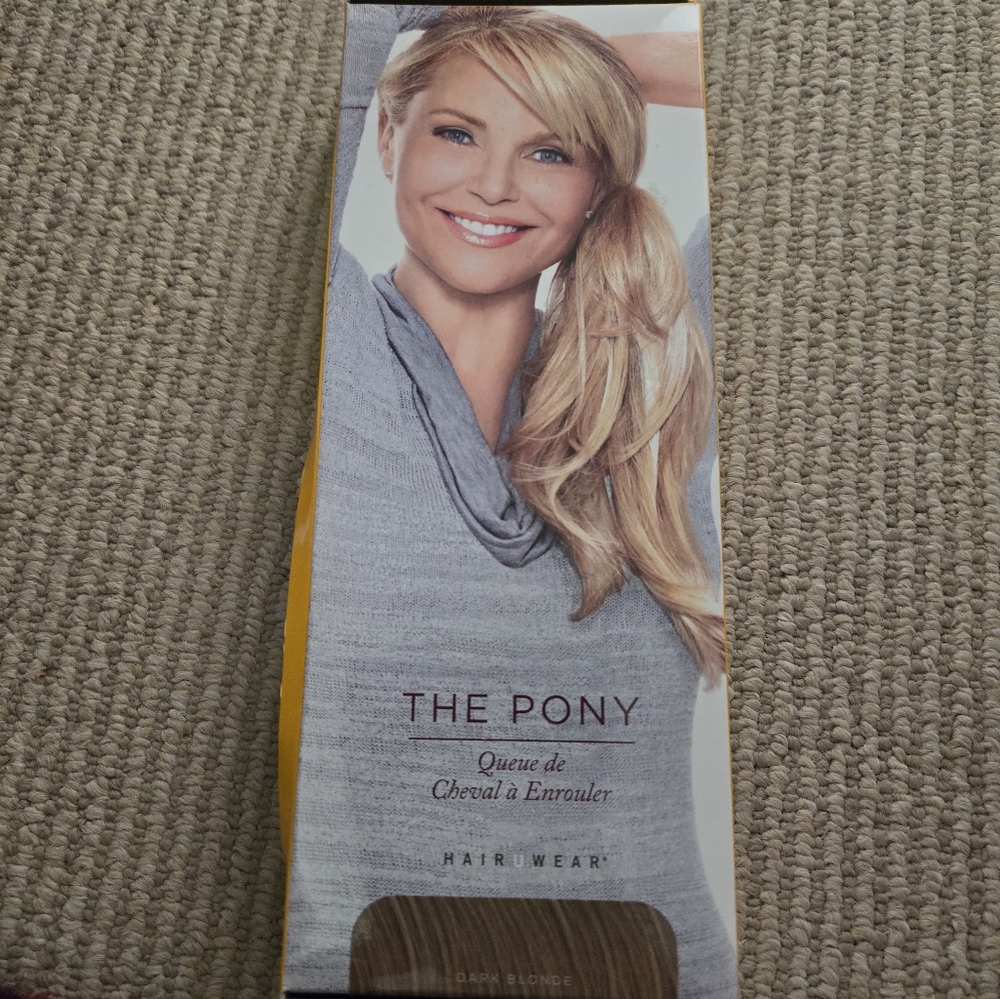 The Pony Hair Extension in Blonde